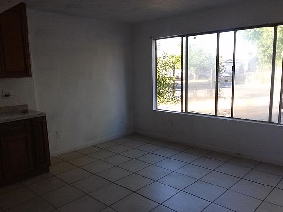 2nd image of 7029 Vine Ave