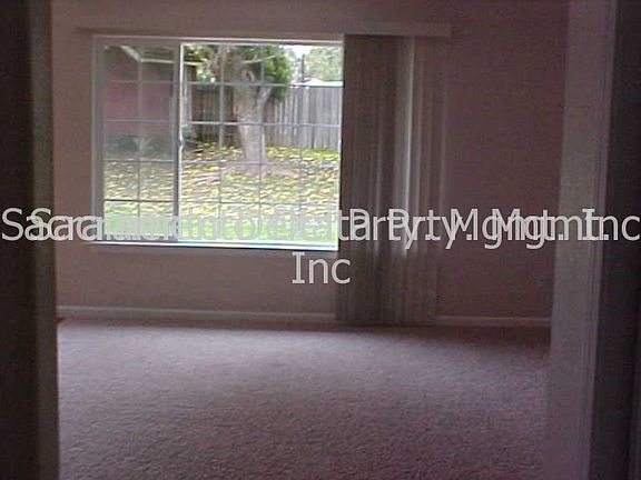 3rd image of 7049 Pablo Dr
