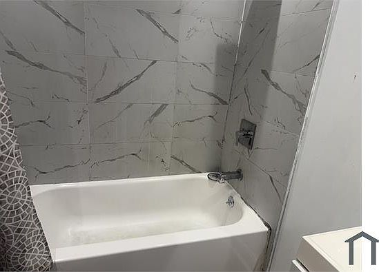 3rd image of 255 W Zeralda St