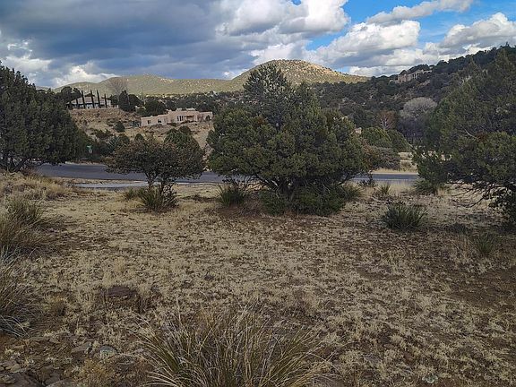 2nd image of Xx Cottonwood Rd