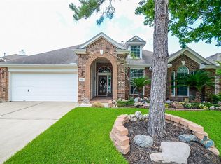 17130 Willow Ranch Dr, Houston, TX 77095