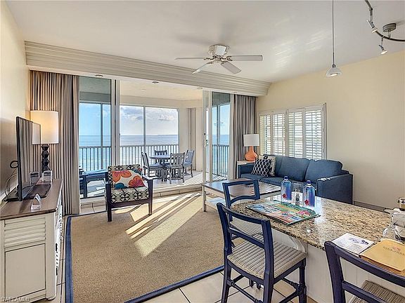 5th image of 190 Estero Blvd #407