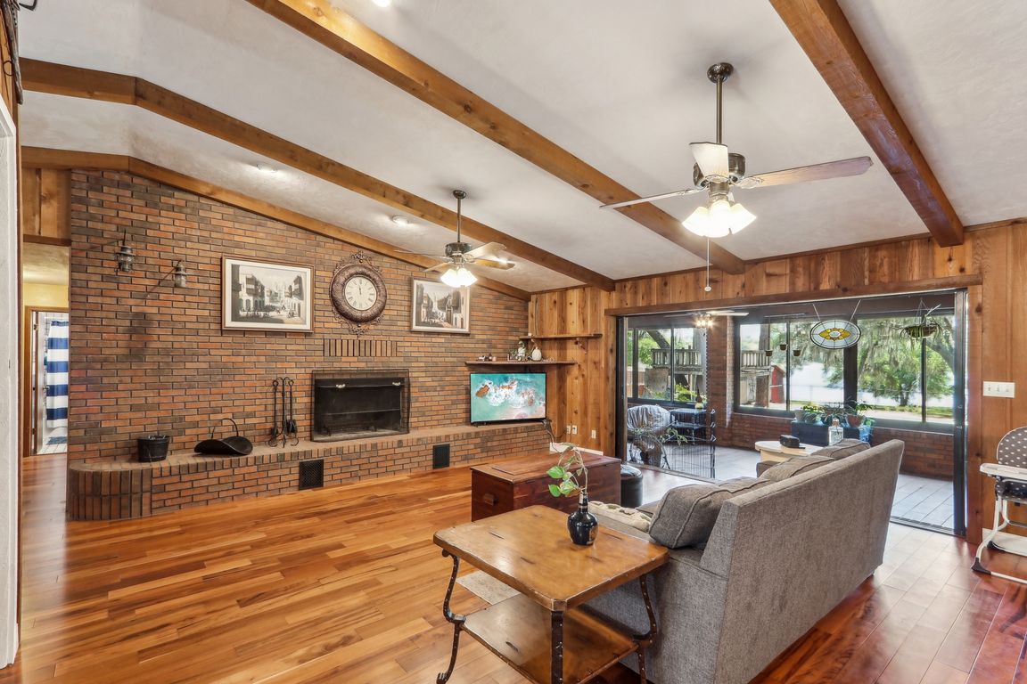 Silver Sands Cir-1604-006.jpg
