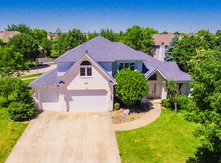 24722 W Lincolnway St, Plainfield, IL 60544