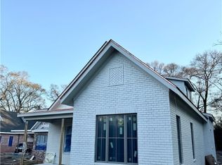 422 Sherwood Dr, Auburn, AL 36830