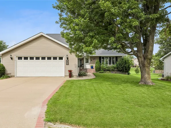 81 4th Ave, Atkins, IA 52206