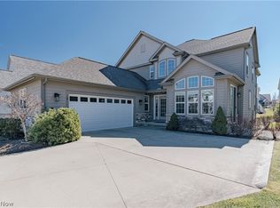 3900 Matisse Cir, Pepper Pike, OH 44124