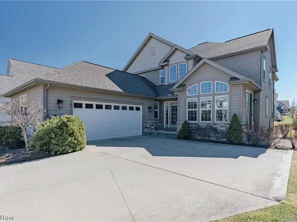 3900 Matisse Cir, Pepper Pike, OH 44124