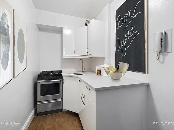 2nd image of 60 9th Ave APT 512