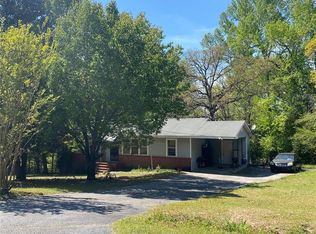 103 Meadowview Dr, Macon, GA 31217