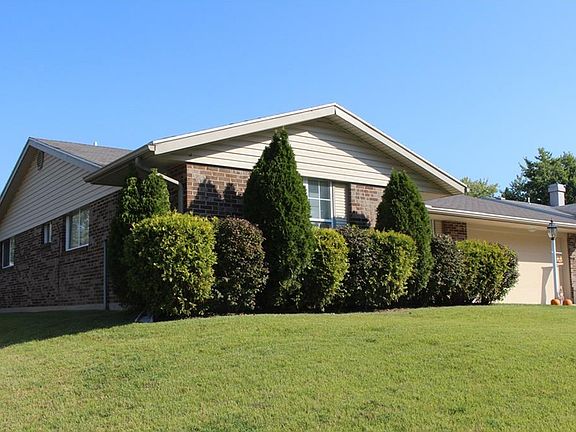 2nd image of 4941 Timberview Dr