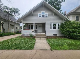 711 N 30th St #1, Lincoln, NE 68503
