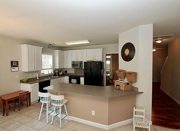 5th image of 13216 Kennerly Dr #77