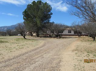 6048 S Cavalry Ln, Hereford, AZ 85615