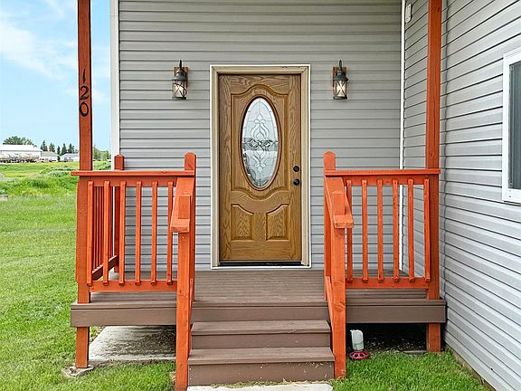 2nd image of 120 Adeline Dr