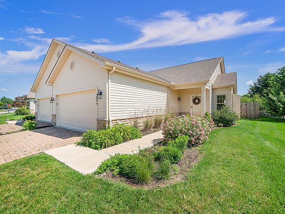 2nd image of 109 Braddington Ct