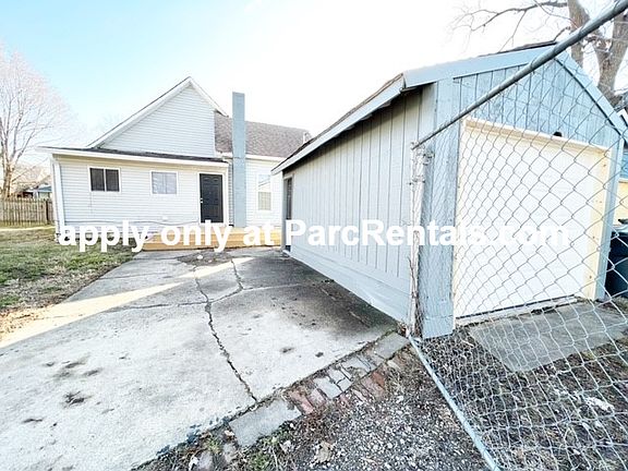 1026DawsonExteriorBackW_02202023