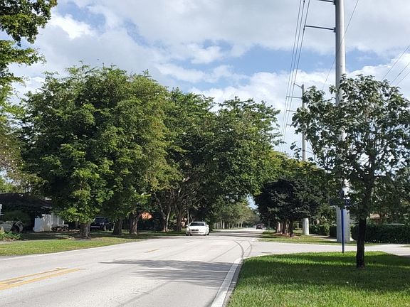 4th image of 8101 SW 144th St