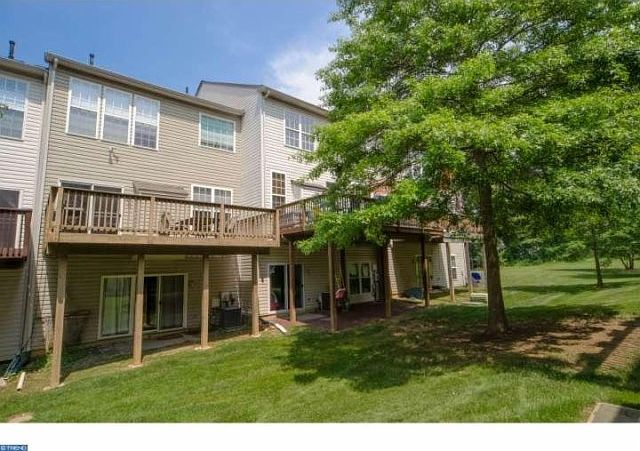 2nd image of 12 Honey Locust Ct