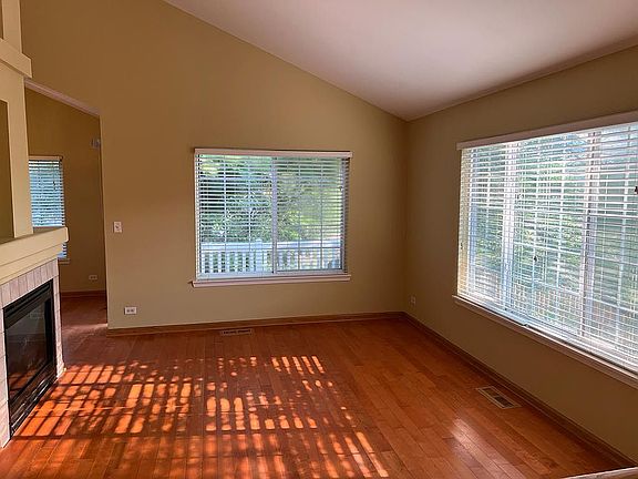 4th image of 1110 Andover Ct