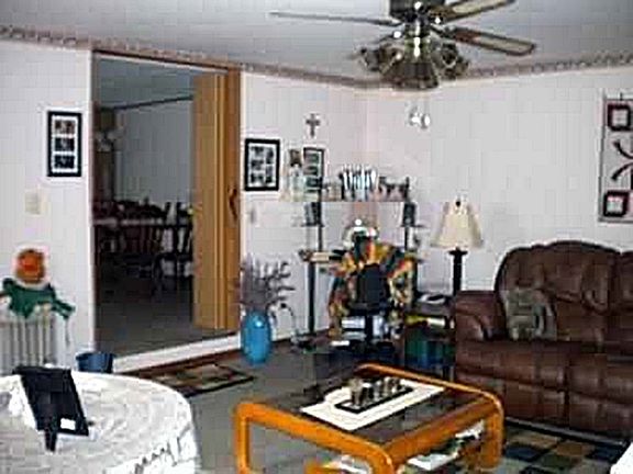 3rd image of 1340 Miller Ave