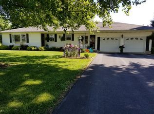 16679 County Road 1400 N, Enfield, IL 62835