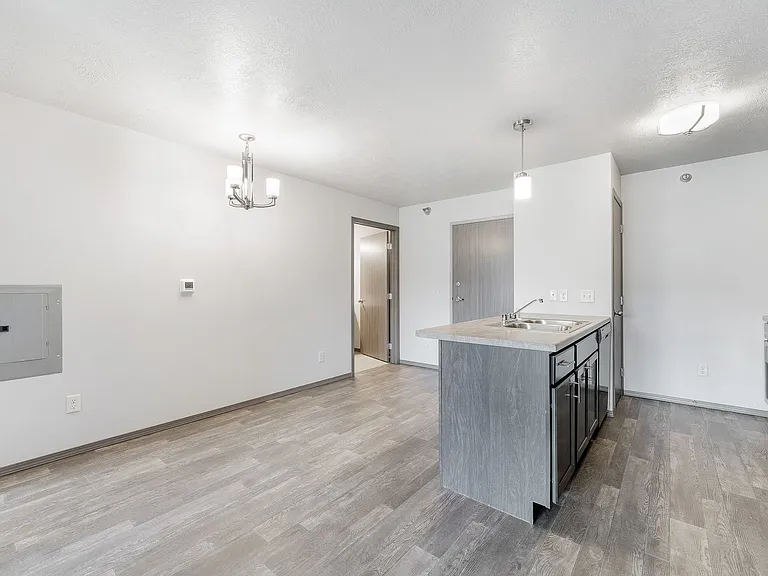 Whisper Ridge Commons — Photo 53