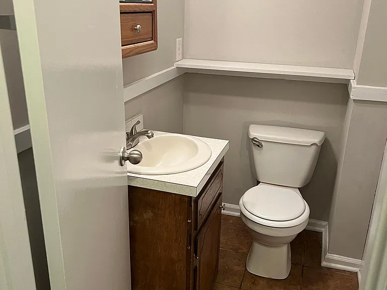 101 Shady Ln — Photo 4