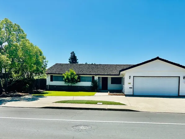 1133 S Mills Ave, Lodi, CA 95242