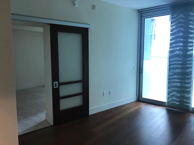 111 N 12th St #1417 — Photo 11