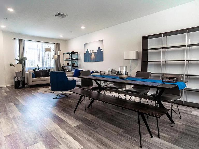 Great room / dining room