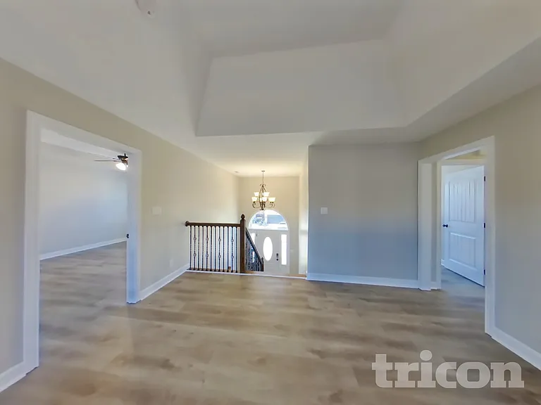 3657 Fox Tail Dr — Photo 2