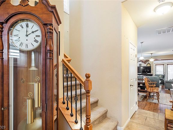 3rd image of 7119 Forest Heights Ct