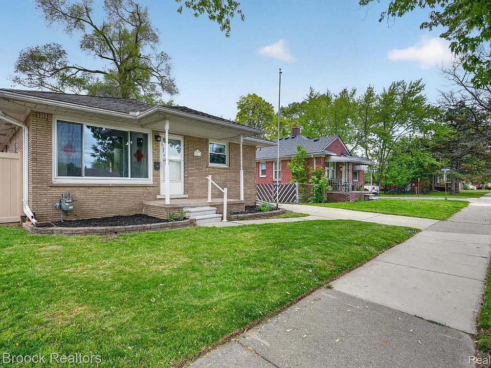 1st image of 3062 Ferris Ave