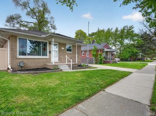 3062 Ferris Ave, Lincoln Park, MI 48146