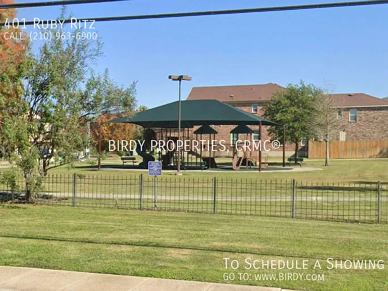 401 Ruby Ritz — Photo 43