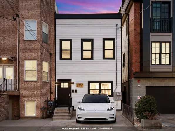 297 New York Avenue image 1 of 30