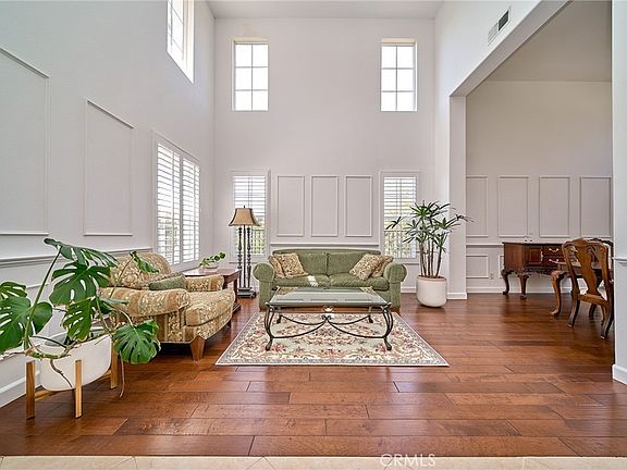 4th image of 25750 Wallace Pl