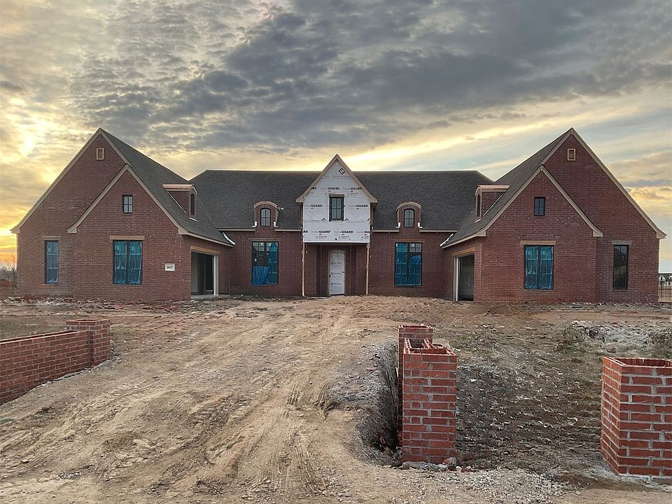 1st image of 8457 S Timber Wolf Dr