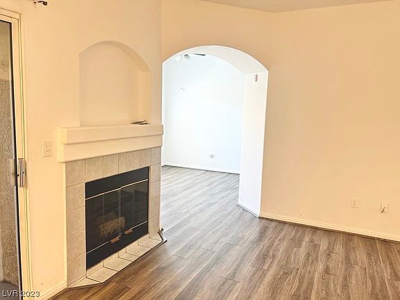 4th image of 8400 White Eagle Ave Unit 101