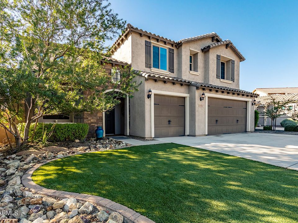 1st image of 28428 N 44th Pl