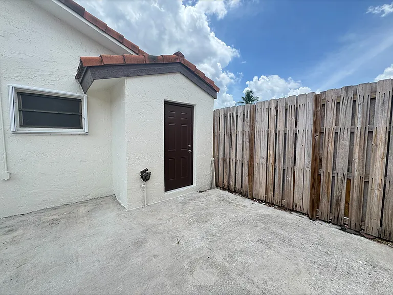 14739 SW 102nd Ter — Photo 16
