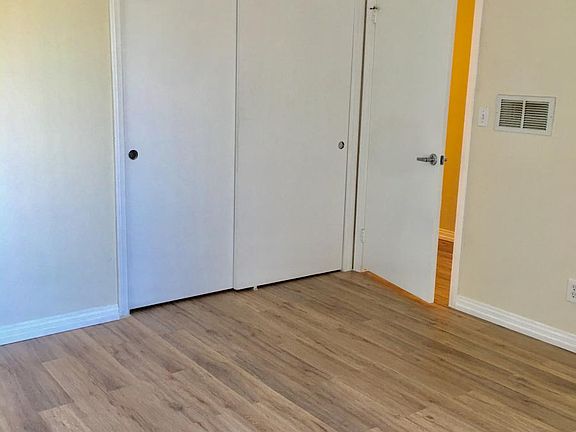 2nd image of 1347 23rd St