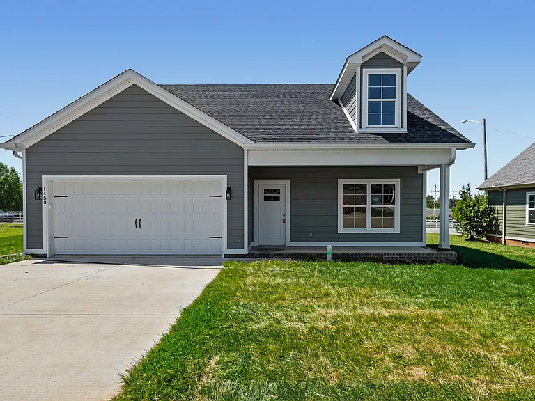 1458 Boulder Ct — Photo 1