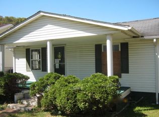 1110 Prater Dr, Richlands, VA 24641