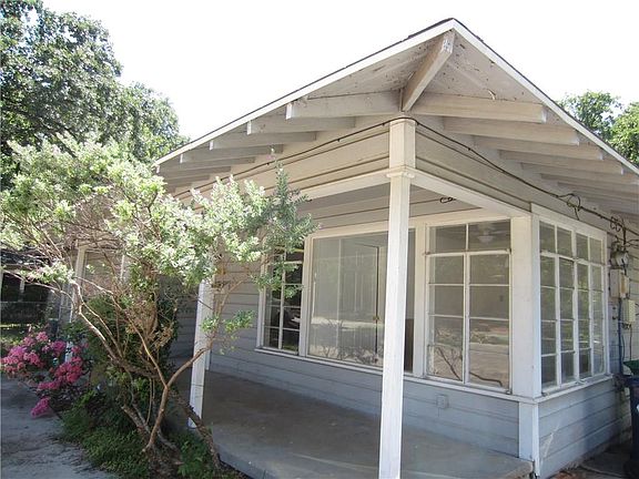 5th image of 2621 N Locust St #2621