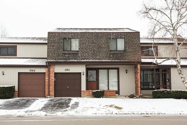 391 Ferne Dr photo 1