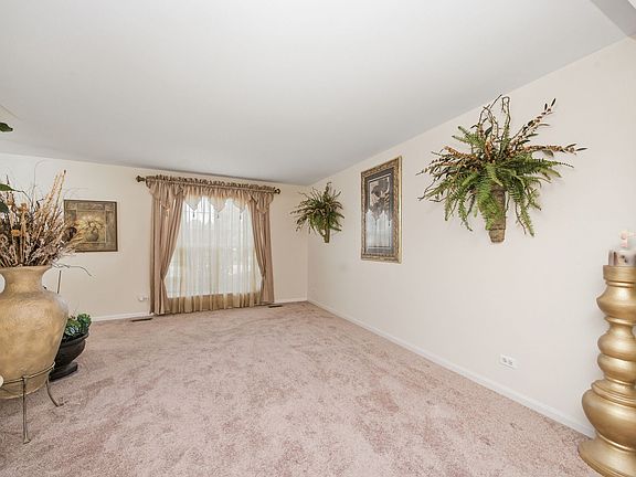5th image of 2798 Jenna Cir