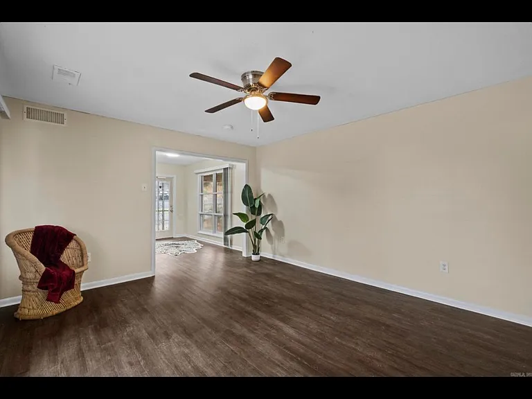 1701 N Mississippi St — Photo 6