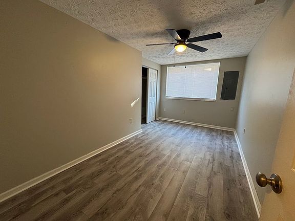 4th image of 3535-3537 Golden Meadows Ct #3535